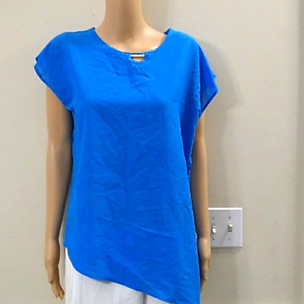 Dress blue women's top. Medium/Large fit. Super cute.